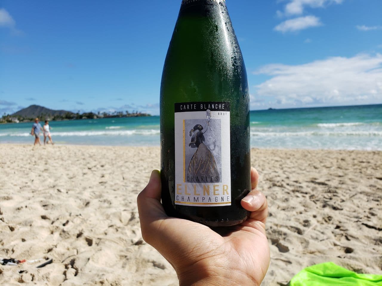 sober-october-2021-champagne